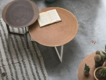 Tavolino Joy Wood con top in legno e base in metallo di Tomasella