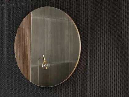 Specchio Musa con inserto in legno di Bonaldo
