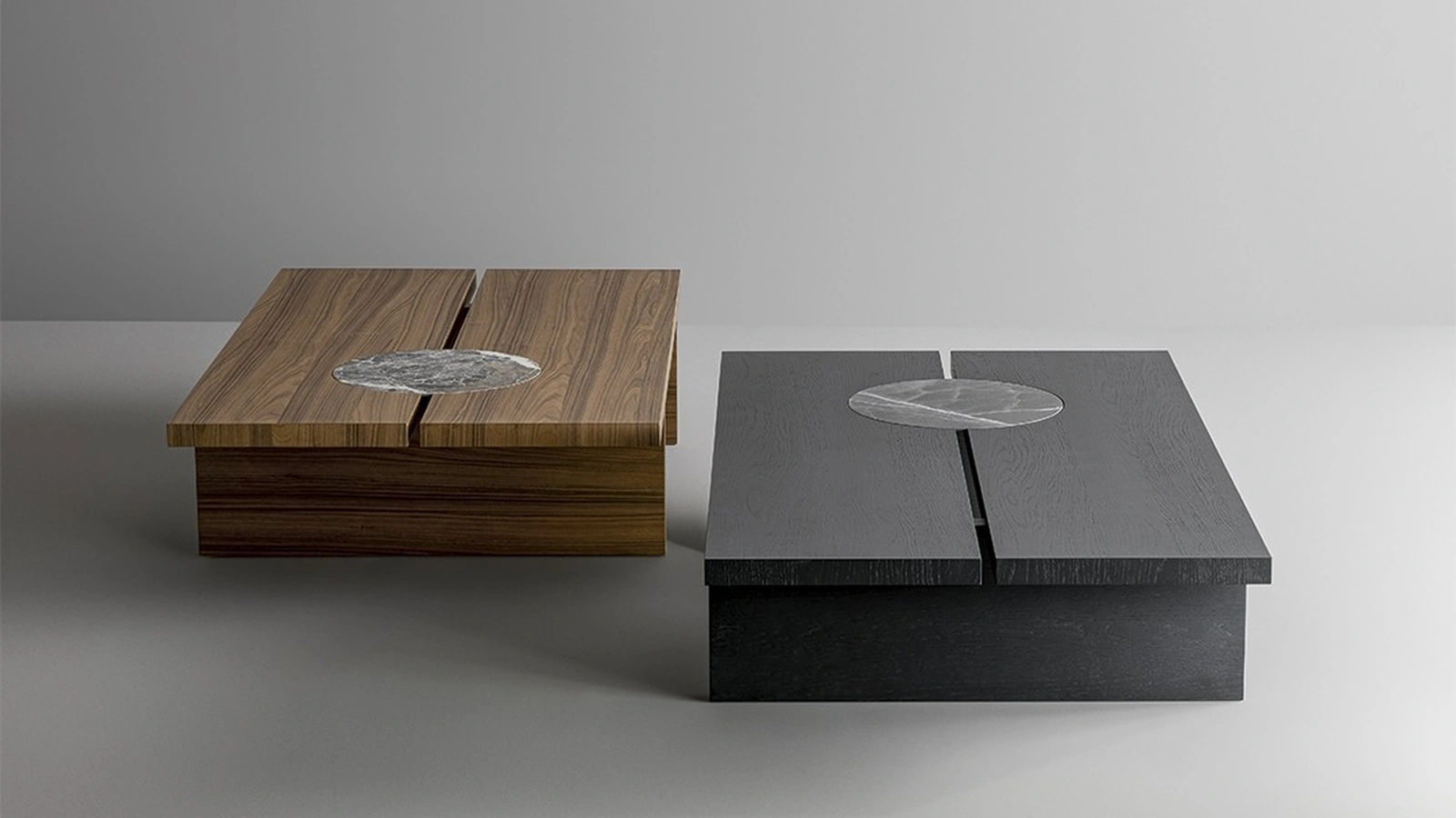 Tavolino Moon in legno con inserto in ceramica di Bonaldo