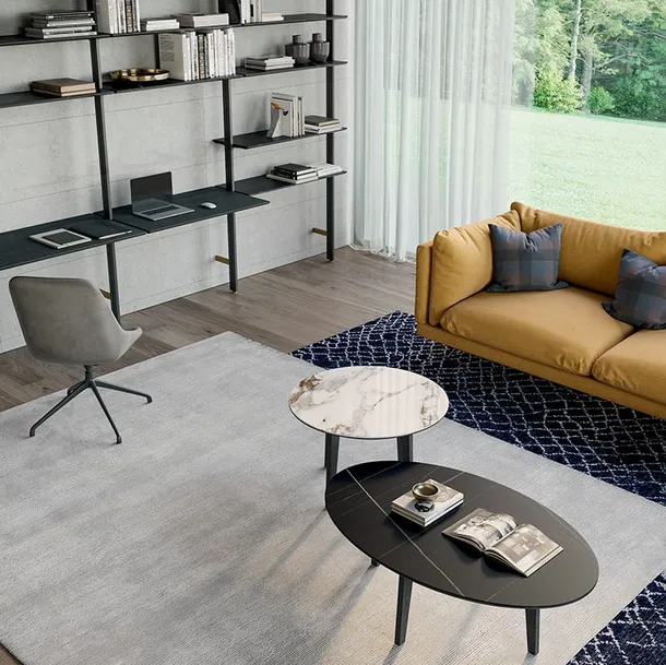 Tavolino Zoe con top in gres e base in legno di Dall'Agnese