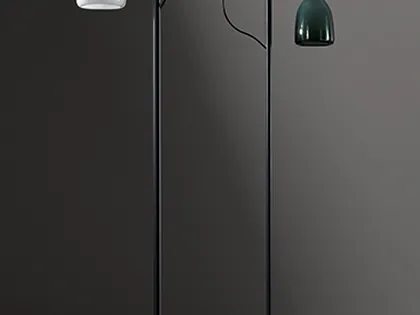 Lampada da terra Acquerelli in vetro soffiato con struttura in metallo e base in marmo di Bonaldo
