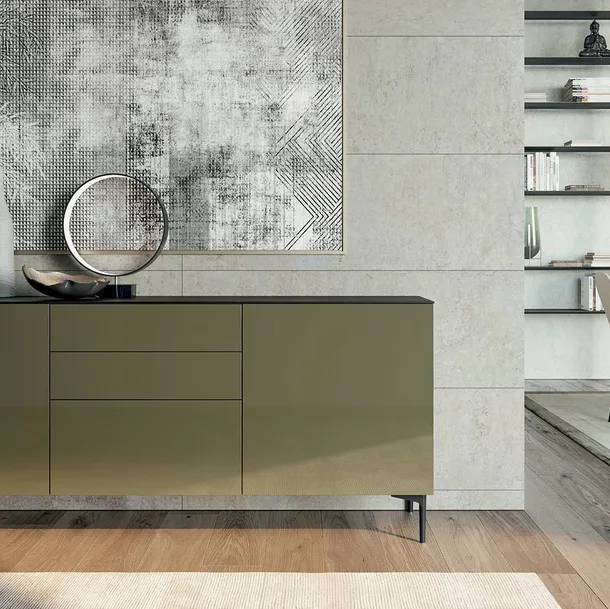 Madia Slim in laccato lucido di Dall'Agnese