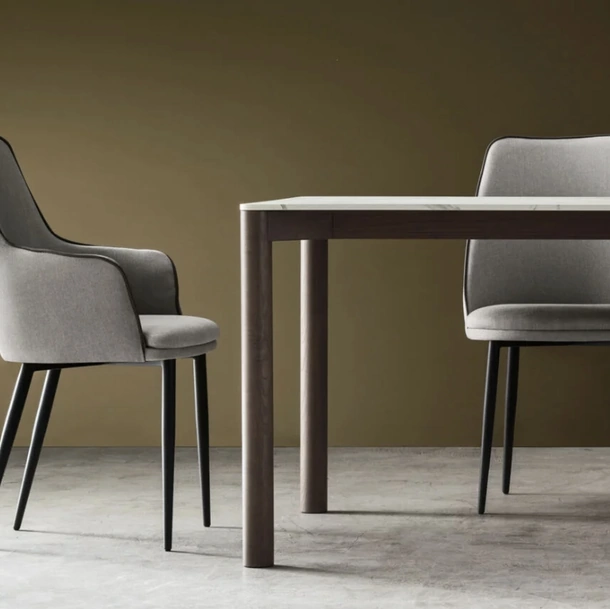 Sedia Kelly di Maronese