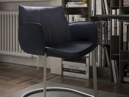 Sedia Rhonda Cantilever di Cattelan Italia
