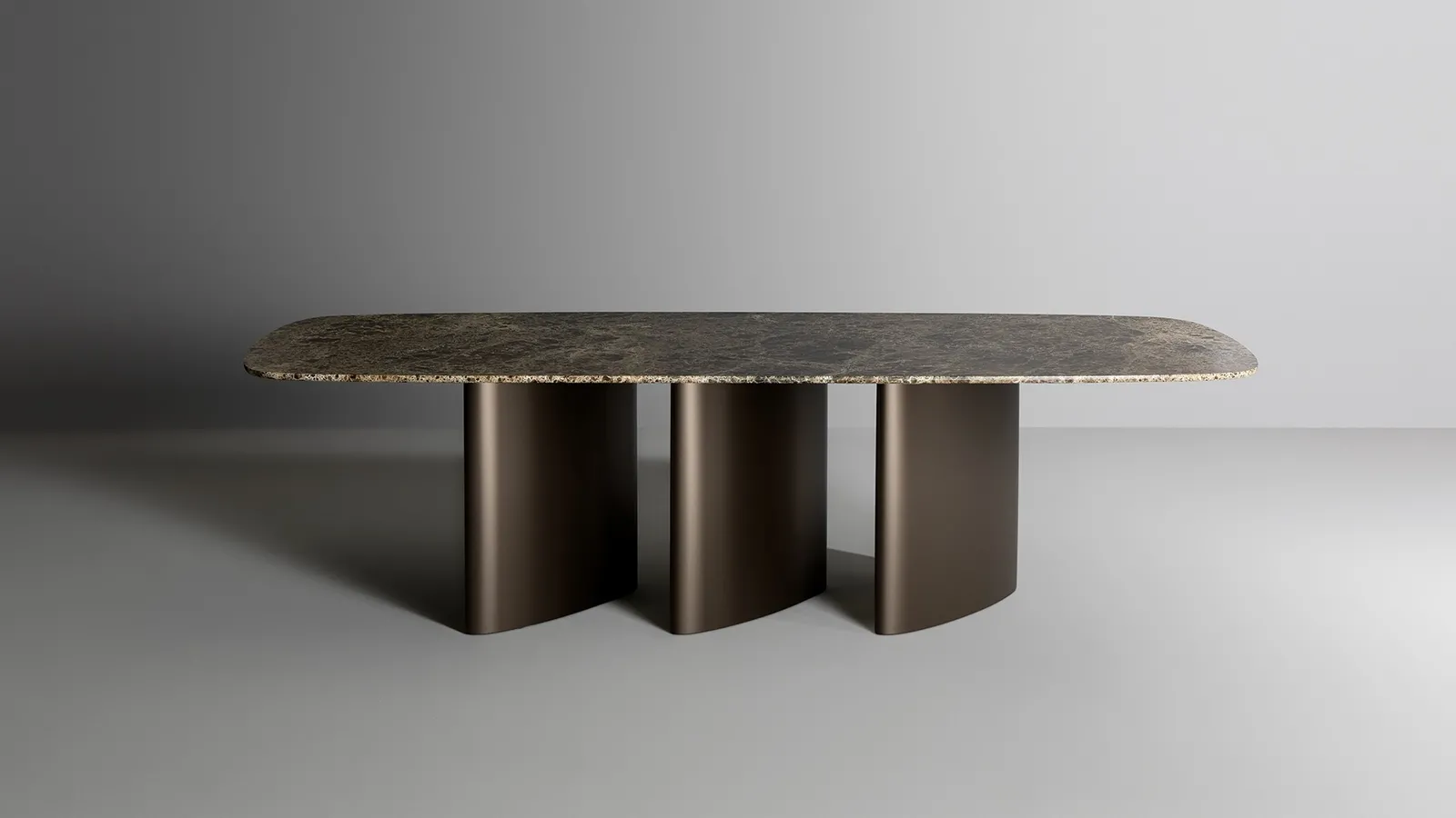 Tavolo Louver con top in marmo di Bonaldo