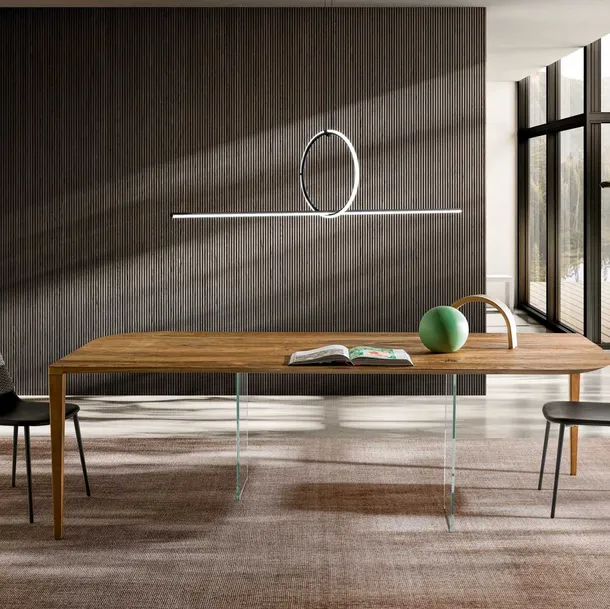 Tavolo P&J 2455 in legno scuro con base in vetro e legno di Lago